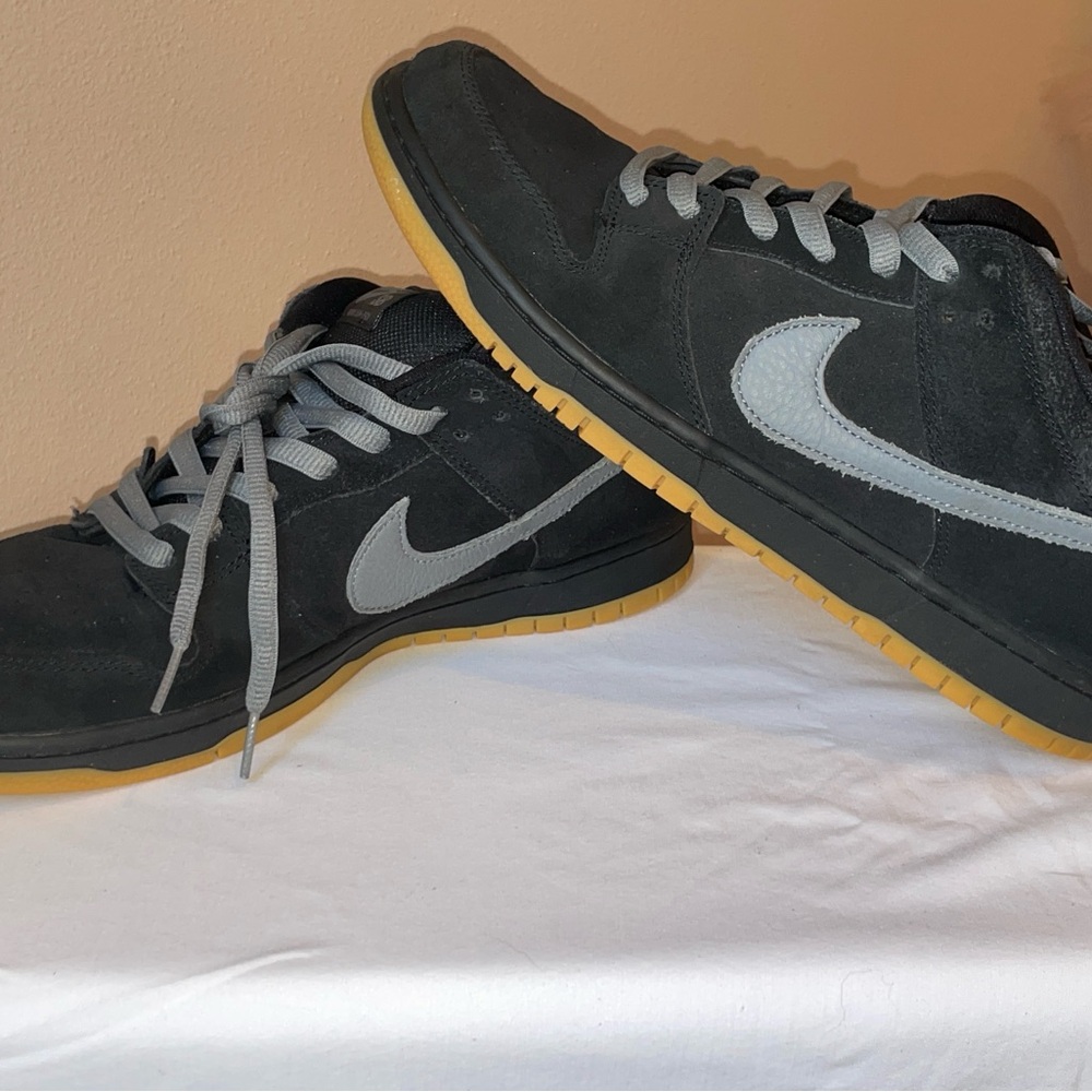 Nike Black and Gray Sneakers with Gum Sole